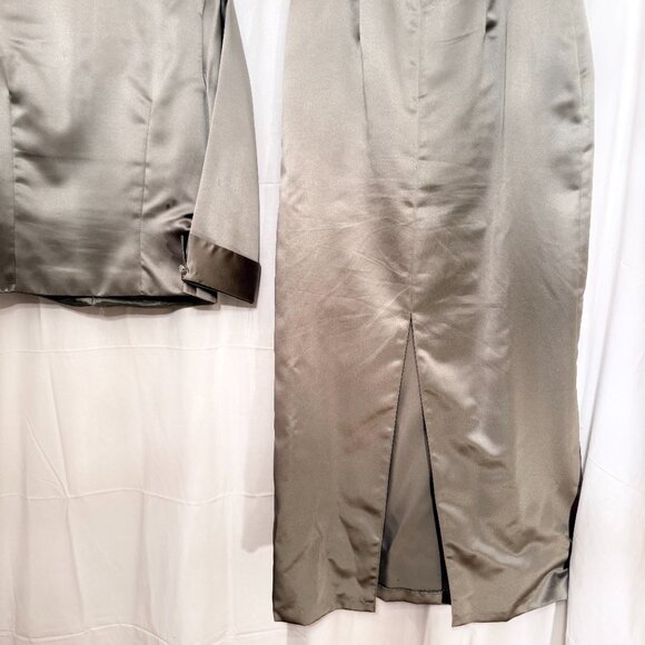 J.R. Nites by Caliendo 2-Piece Formal Skirt Suit Set – Size 12P – Silver Satin - Picture 7 of 9